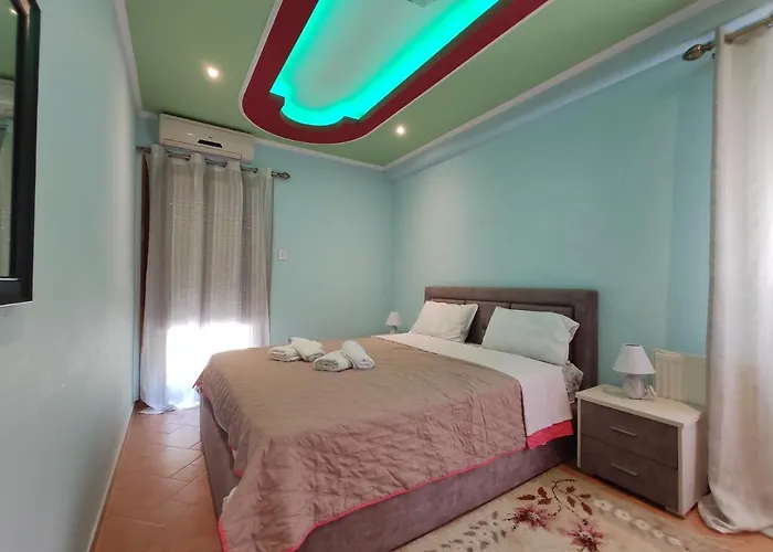 Elpida Apartment