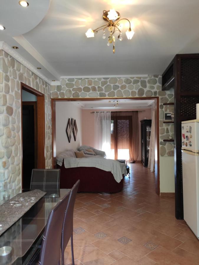 Elpida Appartement