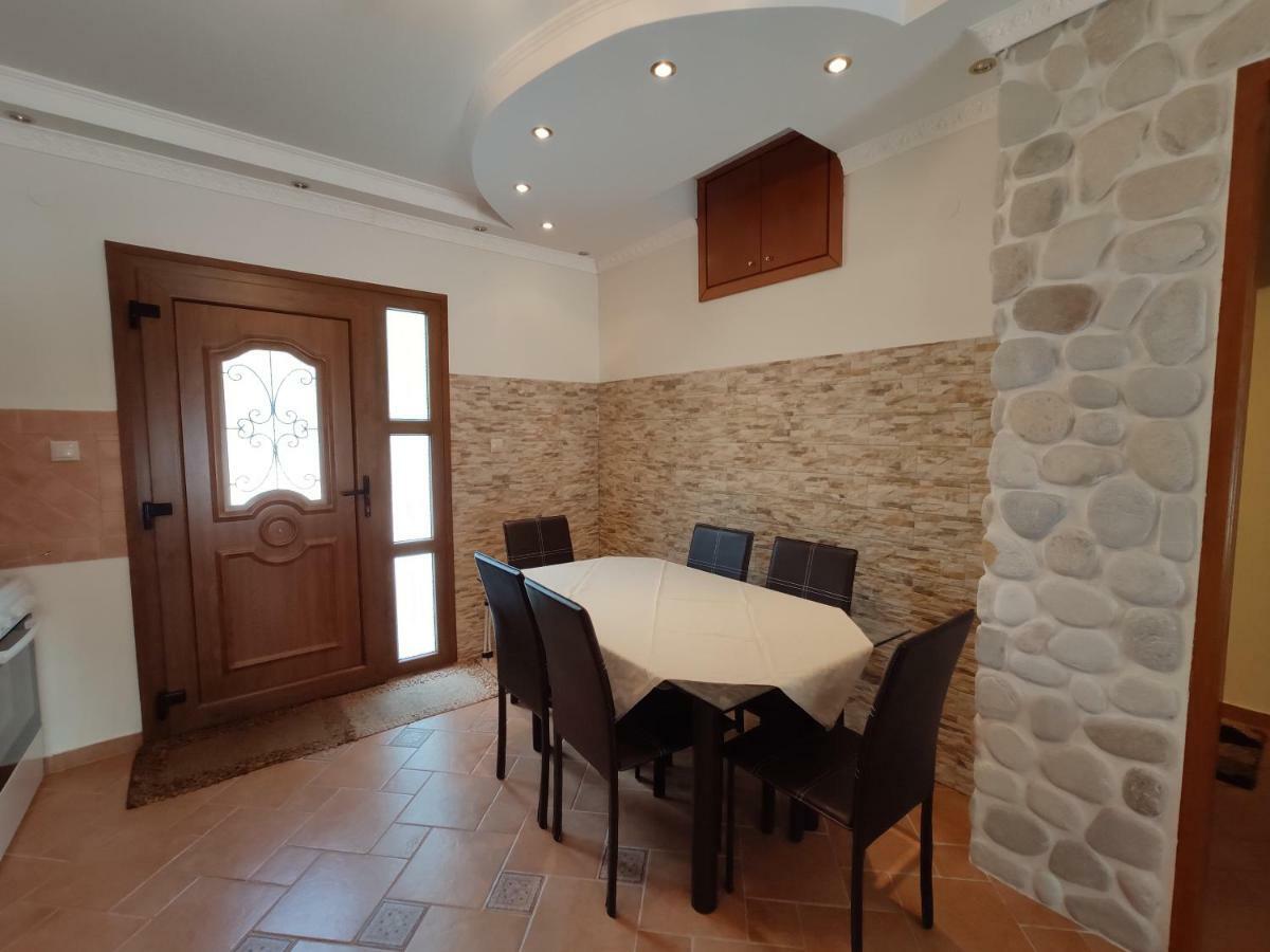 Apartment Elpida *